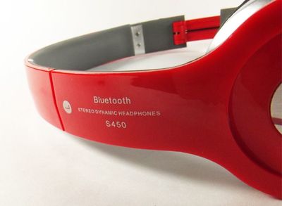 工廠(chǎng)直供S450藍(lán)牙耳機(jī) 無(wú)線(xiàn)插卡、FM收音多功能頭戴式藍(lán)牙耳機(jī)解析